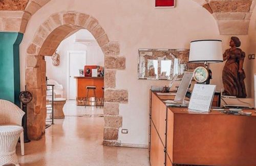 Otranto Hotel | Inviting Corte Di Nettuno: Oceanfront Bliss & Spa Retreat