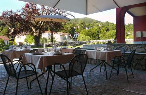 Alta Valle Intelvi Hotel | Discover Corte di Pellio: Pet-Friendly Family Getaway