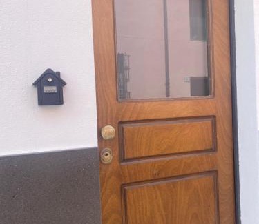 Nuoro Apartment | Relax at Corte ‘e susu: 4-Star Retreat with Hot Tub