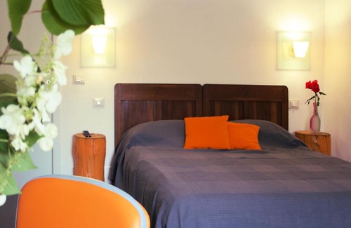 San Bonico House | Guest Rated 10/10: Corte La Volta with Pet-Friendly Amenities