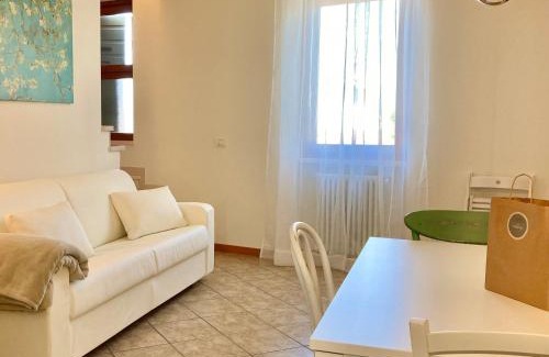 Lazise Apartment | Child-Friendly Corte Mantovani with Kitchen Amenities