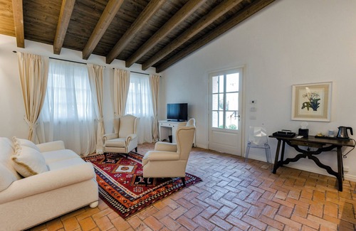 San Pietro in Cariano Hotel | Eco-Friendly Retreat at Corte Saggin Charme Relais