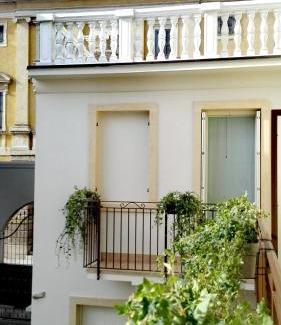 Valeggio sul Mincio Apartment | Discover Corte Vale Dium: Family-Friendly 4-Star Retreat