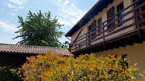 Moniga del Garda Bed & Breakfast | Corteallago: Guest Rated 9/10 & Perfect for Families