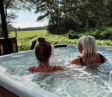 Broekheurne House | Discover CortenHuys: Guest Rated 9.8 with Hot Tub & Pet Friendly