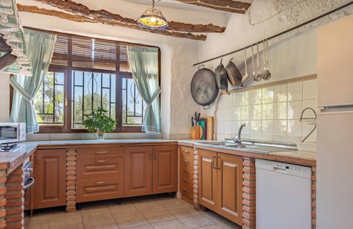 Archidona Villa | Exceptional Cortijo Alzamigaja in Archidona - Family Friendly