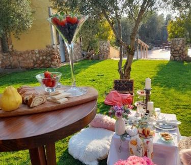 Baza House | Discover Cortijo Bustamante: Guest Rated 9.6 with Ocean Views