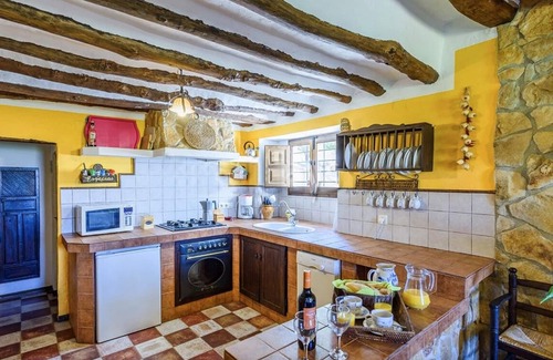 Priego de Cordoba Cottage | Family-Friendly CORTIJO CASABLANCA with Private Pool Retreat