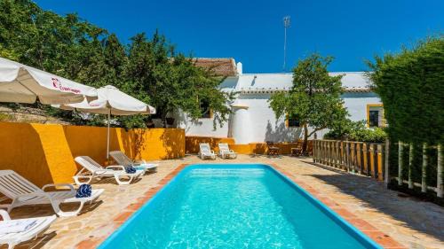 Osuna House | Discover Cortijo Coracho Osuna: Family-Friendly Retreat