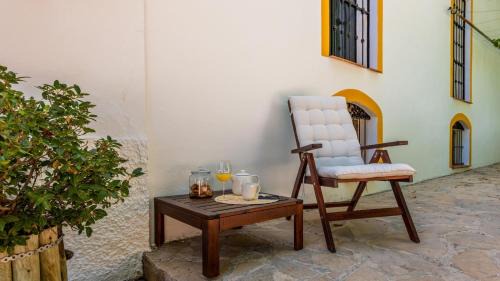 Osuna House | Discover Cortijo Coracho Osuna: Family-Friendly Retreat