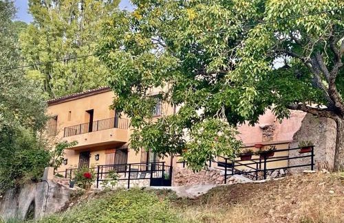 Riopar Ski Chalet | Oceanfront Retreat: Cortijo de las Cañadas Awaits You