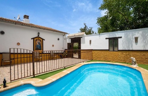 Villanueva de Algaidas House | Relax at Cortijo El Prado with Pools in Villanueva de Algaidas