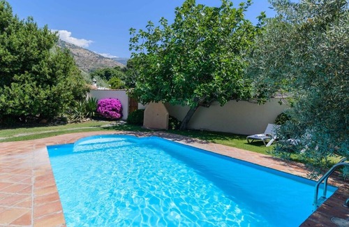 Orgiva Villa | Relaxing Getaway at Cortijo Jazmines Órgiva with Pool & Spa