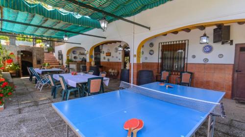 Carcabuey House | Relaxing Getaway at Cortijo la Algallumbilla, Carcabuey