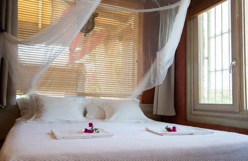 Gafares House | Pet-Friendly Cortijo La Joya de Cabo de Gata with Ocean Views