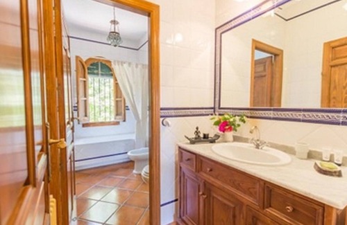 Priego de Cordoba House | Discover Cortijo La Mimbre: Pet-Friendly Retreat in Priego