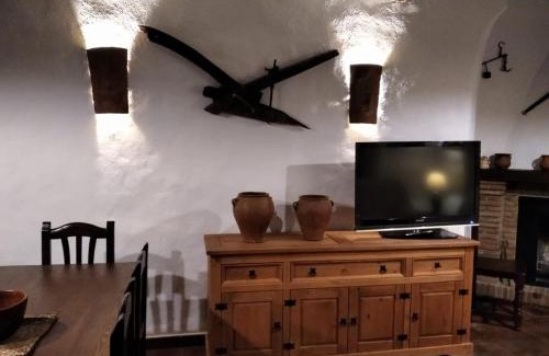 Cadiar House | Top-Rated Cortijo La Miel: Pet & Child Friendly Retreat