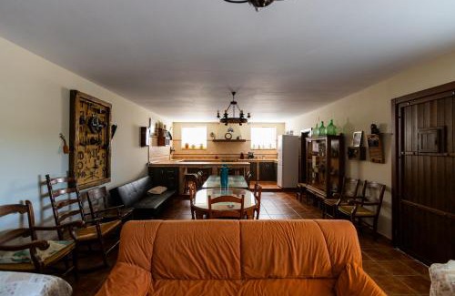 Villanueva del Trabuco House | Unforgettable Cortijo LaGar: Rated 10/10 with Ocean Views