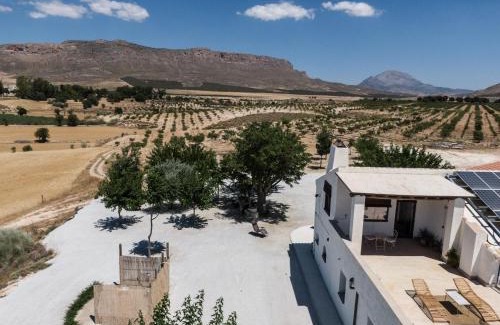 Huescar House | Discover Cortijo Los Llanos: A Budget-Friendly Stay