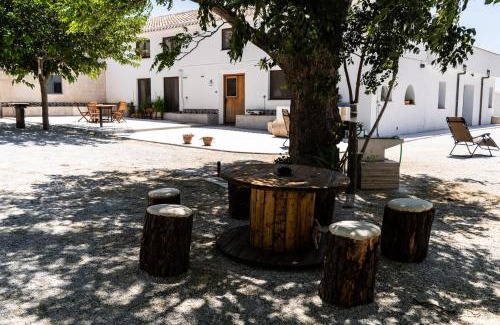 Huescar House | Discover Cortijo Los Llanos: A Budget-Friendly Stay