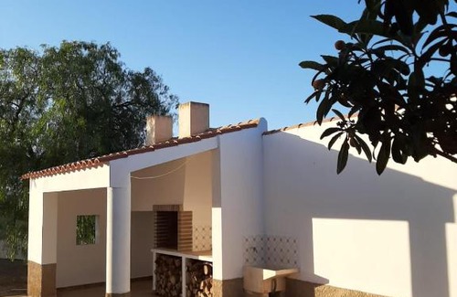 Velez Rubio House | Relax at Cortijo Lucero: Pet-Friendly Oasis with Pool
