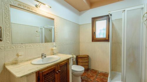 Orgiva Villa | Tranquil Cortijo Molino Benizalte in Orgiva with Pool