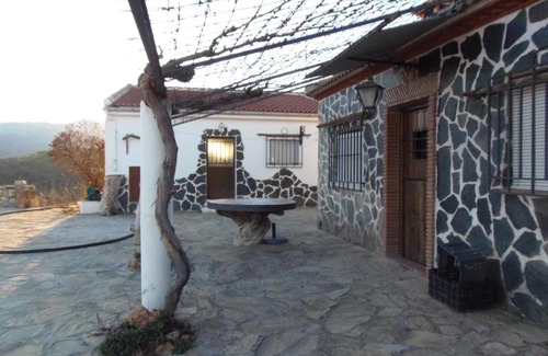 Alhama de Granada House | Discover Cortijo Moyano: Pet-Friendly Retreat with Pool