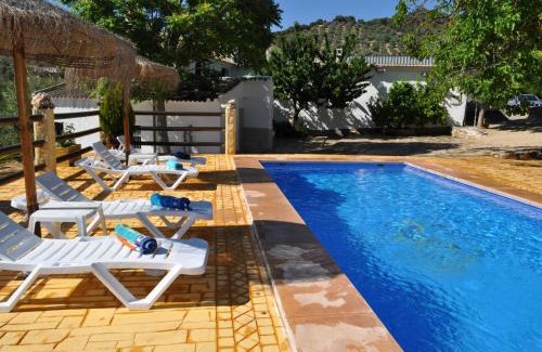 Montefrio House | Rural Retreat at Cortijo Las Nogueras - 4 Star Stay!