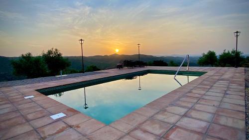 Poblado del Embalse House | Discover Cortijo Rural Alcornocosas: Pet & Child Friendly Retreat