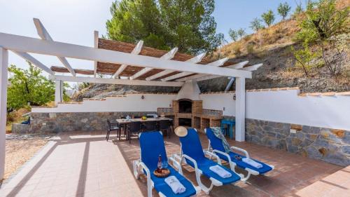 Taberno House | Discover Cortijo Rural Claudia Taberno: Family-Friendly Retreat