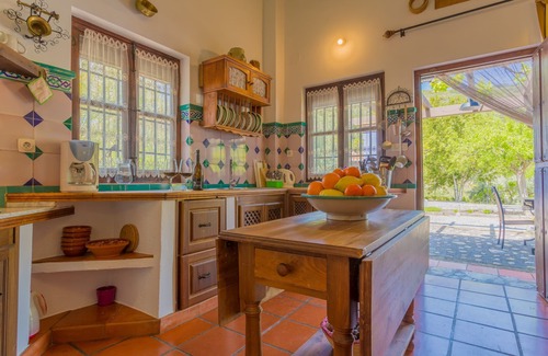 Illora Cottage | Idyllic Cortijo Rural el Mirador with Private Pool & Spa