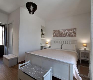 Palazzolo Acreide Historic Centre House | Guest Rated 9.9/10 at Cortile Damar Hotel Experience