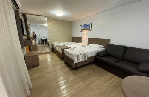 Setor Pedro Ludovico Apartment | Pet-Friendly Oceanfront Stay at Flat Crystal Place