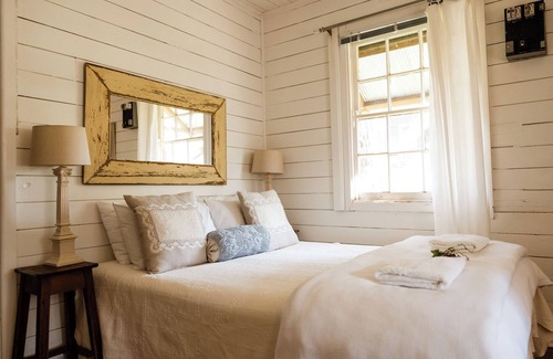 Carrathool House | Experience Corynnia Station: 5-Star Eco Retreat with Pool