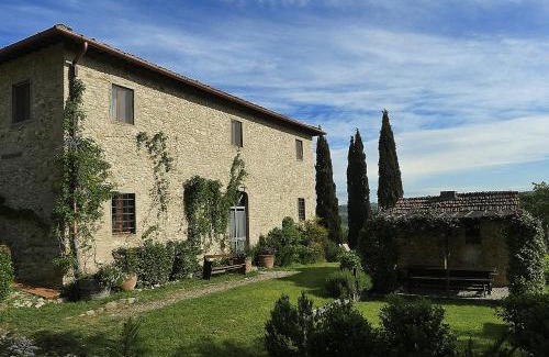 San Casciano in Val di Pesa House | Idyllic Corzano e Paterno: Oceanfront Getaway & Pool Access