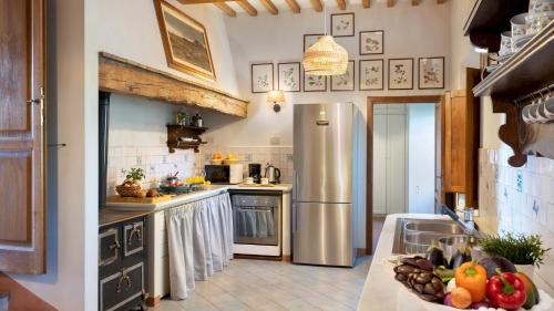 Pomarance Villa | Discover Cosciano 12, Emma Villas: Oceanfront Bliss Awaits