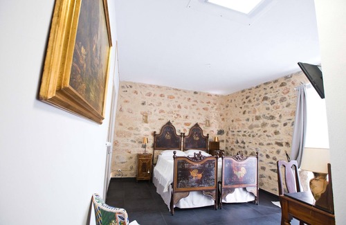Vizzini Bed & Breakfast | Relax at Cosi Priziusi B&B Relais: Pool, Spa & Dining