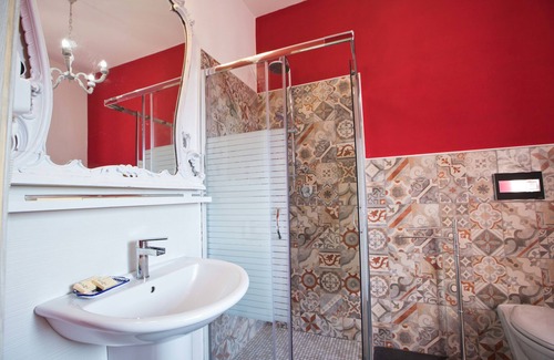 Vizzini Bed & Breakfast | Relax at Cosi Priziusi B&B Relais: Pool, Spa & Dining