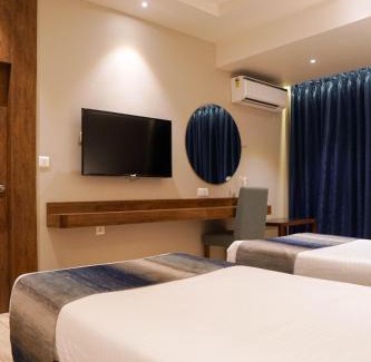Margao Hotel | Relax at Cosmique Clarks Inn Suites Goa with Pool & Dining