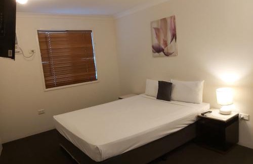 Rockhampton Hotel | Oceanfront Comfort at Cosmopolitan Motel & Serviced Apartments