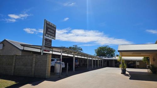 Charleville Hotel | Discover Comfort at Cosmos Country Motor Inn