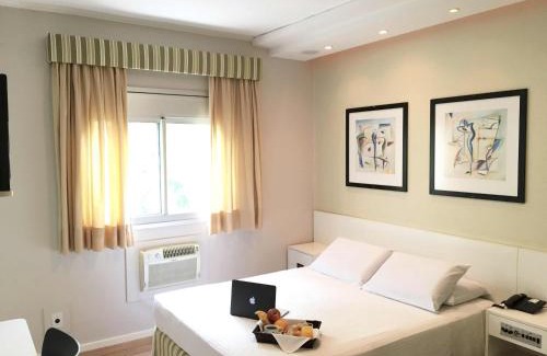 Centro Hotel | Relax at Cosmos Hotel: Exceptional Ratings & Key Amenities