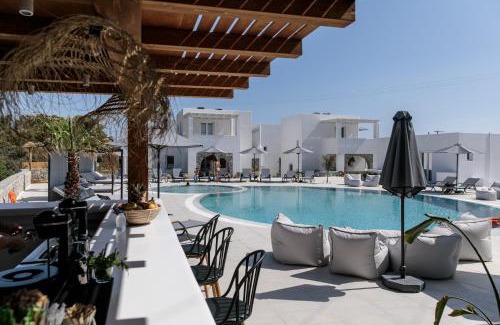 Agia Anna Hotel | Cosmos Hotel: Pet-Friendly Retreat with Exceptional Amenities