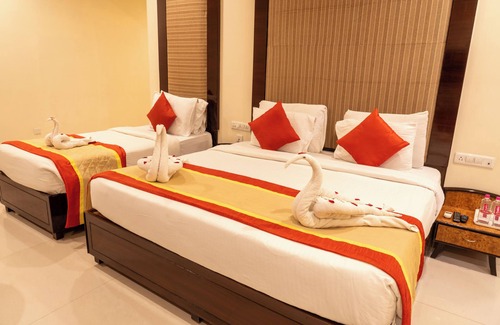 Shyam Nagar Hotel | Discover Vanaam Hotel Raj Plaza: A 4-Star Family Retreat