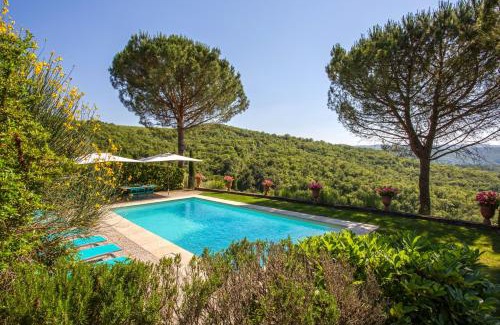 Radda in Chianti House | Experience Cosoli: 4-Star Oceanfront Paradise for Families