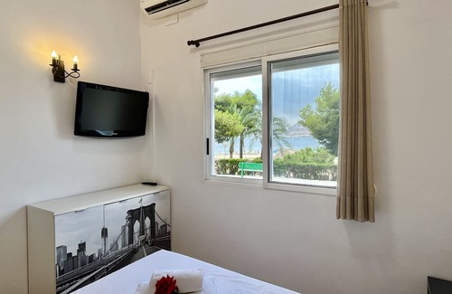 Cabo de las Huertas Apartment | Costa Blanca by Gloove