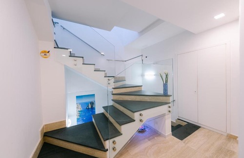 Bomerano Bed & Breakfast | Discover Costa Blu: Family-Friendly Getaway with Top Amenities