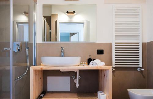 Zorzino Apartment | Costa Blu-Pool and Terrace with Lake View