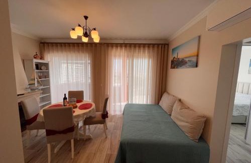 Costa de Caparica Apartment | Oceanfront Bliss at Costa de Caparica - 4 Star Retreat