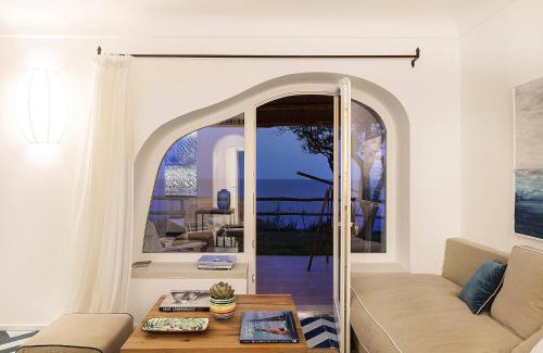 Succhivo Hotel | Guest Rated 10/10: Costa Del Capitano Seaside Villas